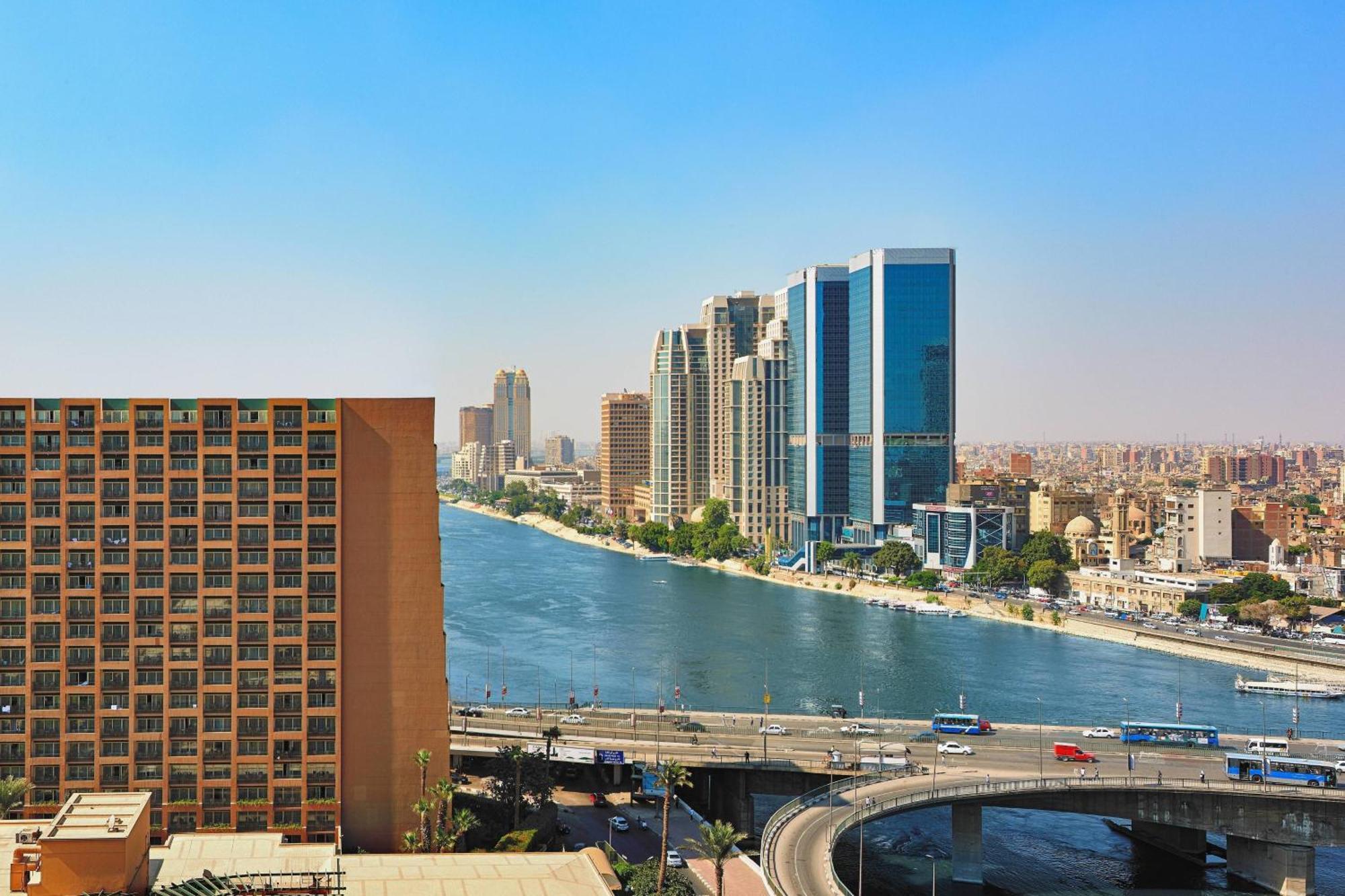 Cairo Marriott Hotel & Omar Khayyam Casino Esterno foto Cairo skyline