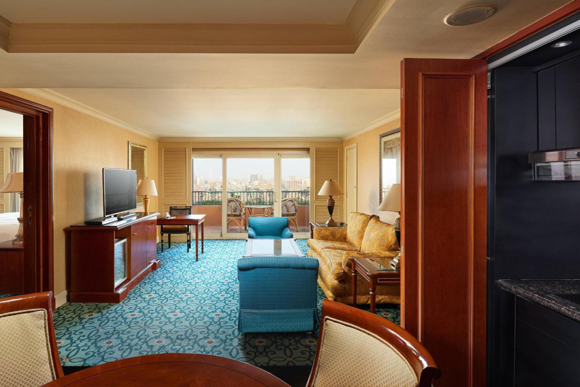 Cairo Marriott Hotel & Omar Khayyam Casino Esterno foto