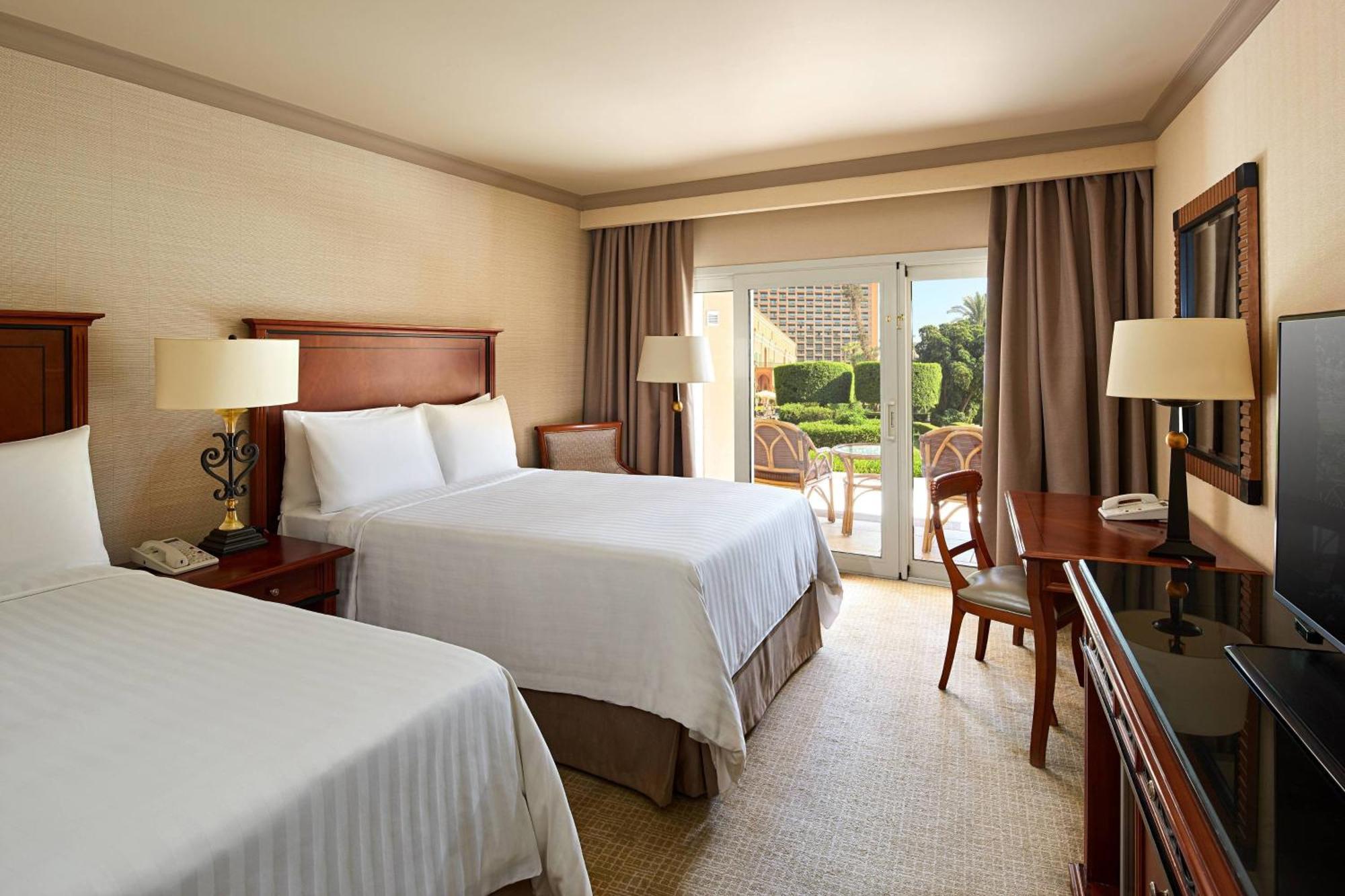 Cairo Marriott Hotel & Omar Khayyam Casino Esterno foto