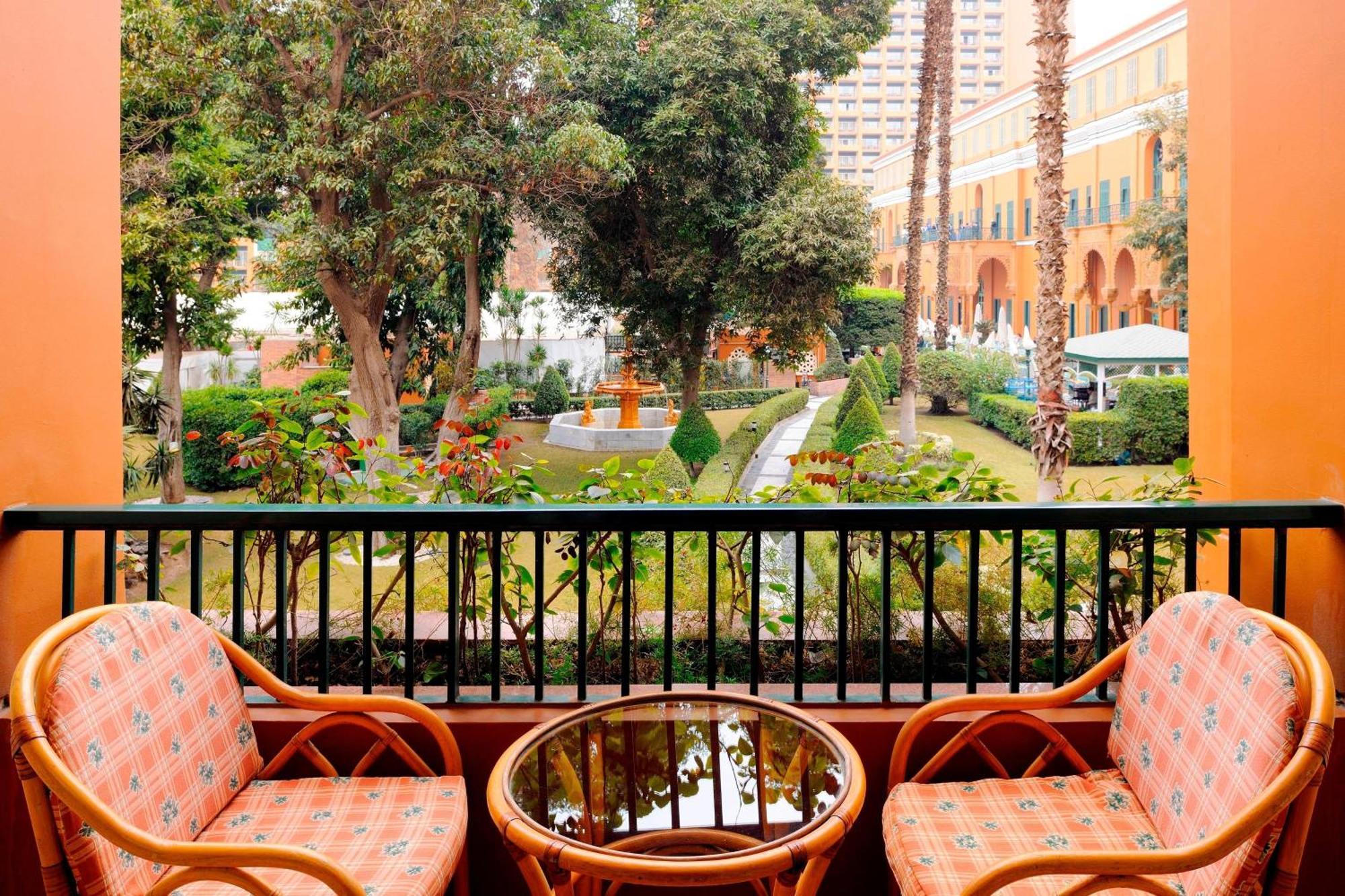 Cairo Marriott Hotel & Omar Khayyam Casino Esterno foto The hotel's garden